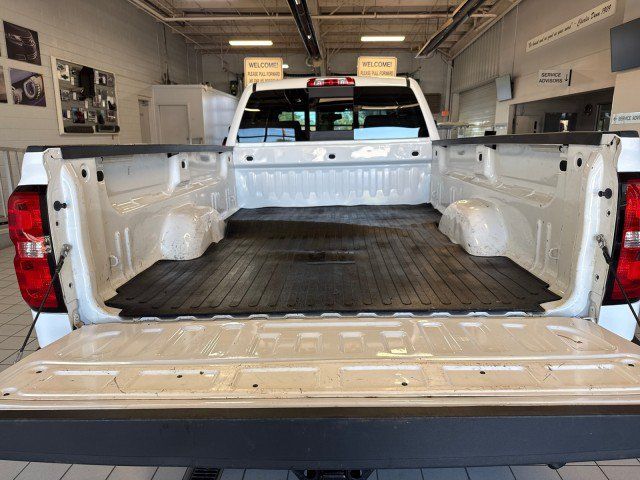 Used 2016 Chevrolet Silverado 2500 LT w/ LT Convenience Package AWD/4WD image 25