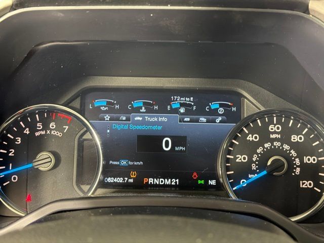 Used 2015 Ford F150 Lariat w/ Equipment Group 502A Luxury AWD/4WD image 29