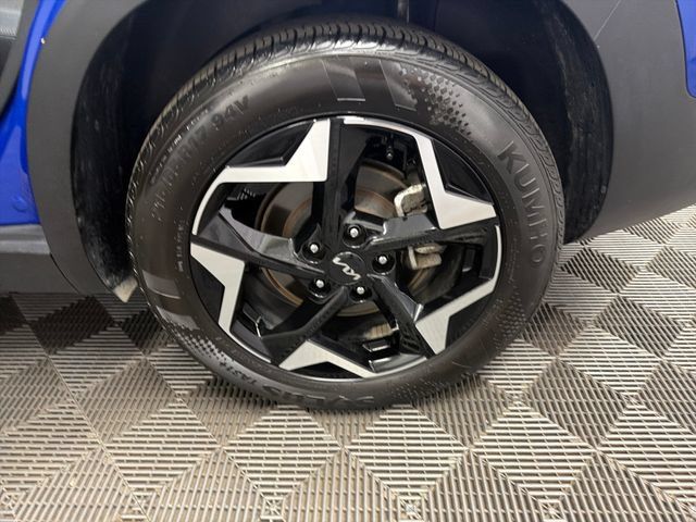 Certified 2025 Kia Seltos S AWD/4WD image 29