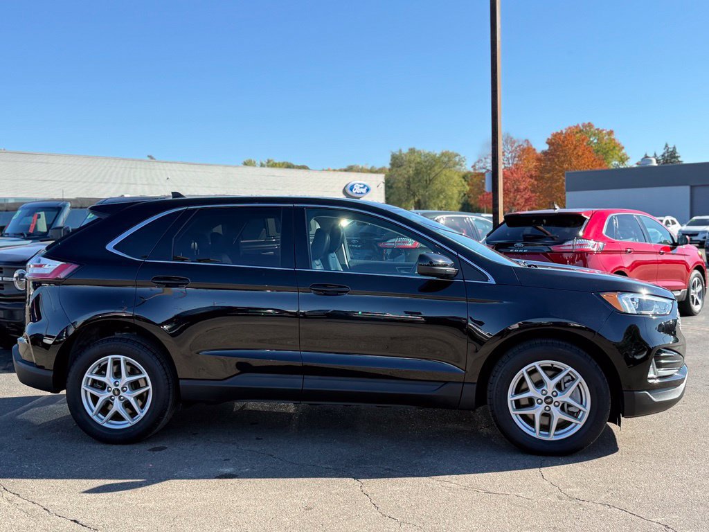 Used 2023 Ford Edge SEL w/ Convenience Package AWD/4WD image 40