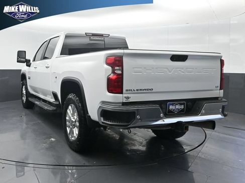 Used 2020 Chevrolet Silverado 2500 LT w/ Texas Edition AWD/4WD image 5
