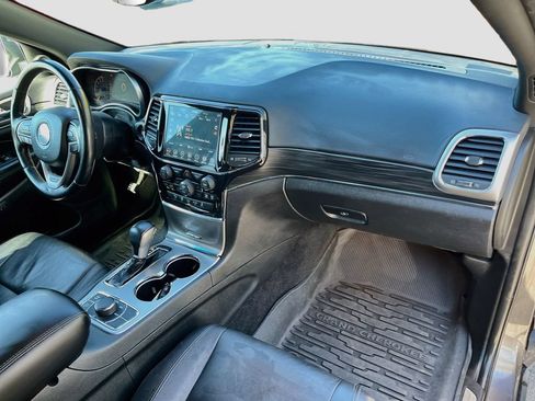 Used 2021 Jeep Grand Cherokee Limited AWD/4WD image 30