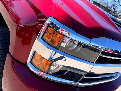 Used 2018 Chevrolet Silverado 2500 High Country w/ Duramax Plus Package image 28