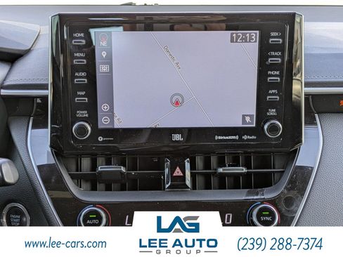 Used 2019 Toyota Corolla XSE image 15