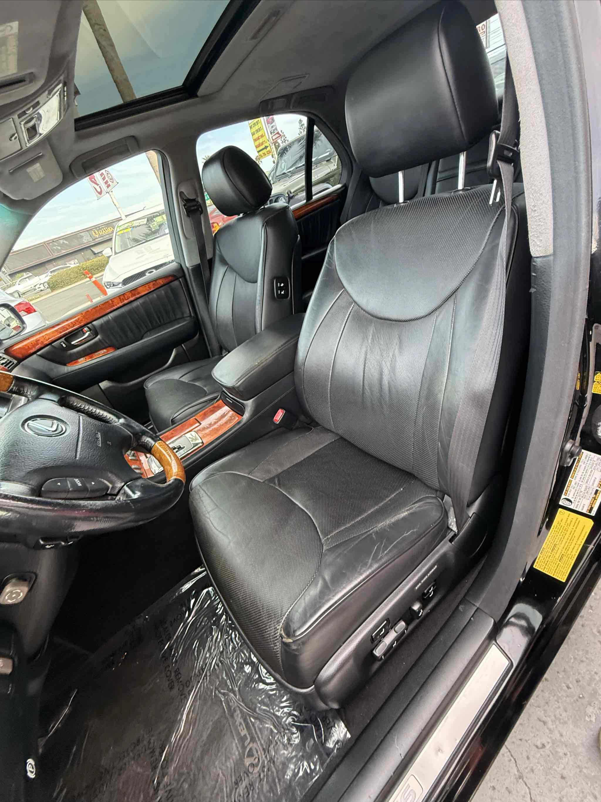 Used 2005 Lexus LS 430 RWD image 39
