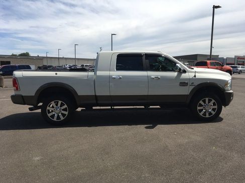 Used 2018 RAM 2500 Longhorn w/ Convenience Group AWD/4WD image 8