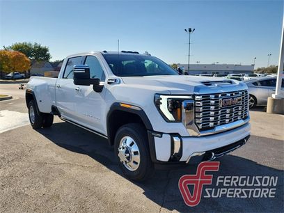 New 2026 GMC Sierra 3500 Denali w/ Denali Reserve Package