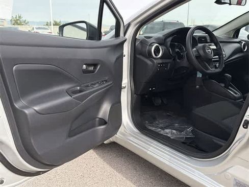 Used 2024 Nissan Versa S w/ S Plus Package image 16
