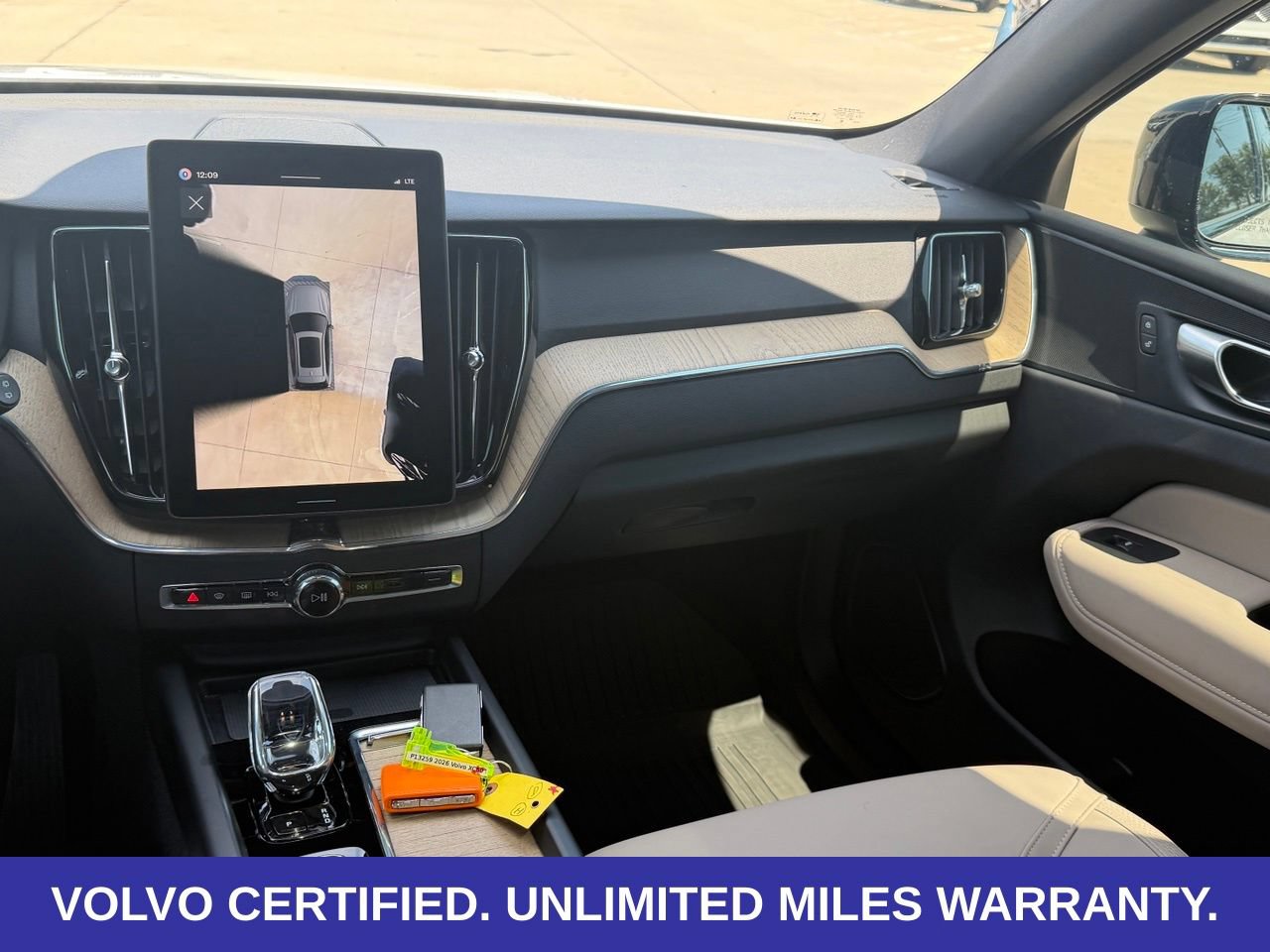 Certified 2026 Volvo XC60 B5 Plus AWD/4WD image 13