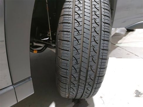 Used 2025 Subaru Outback Premium w/ Popular Package #1A image 34