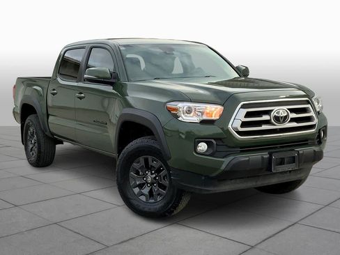 Used 2021 Toyota Tacoma SR image 2