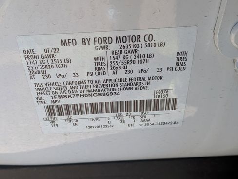 Used 2022 Ford Explorer Limited w/ Limited Technology Package image 33