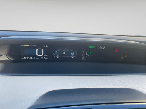 Used 2017 Toyota Prius Four w/ Protection Package image 3