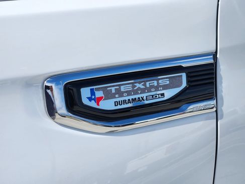 Used 2024 GMC Sierra 1500 SLT RWD image 13