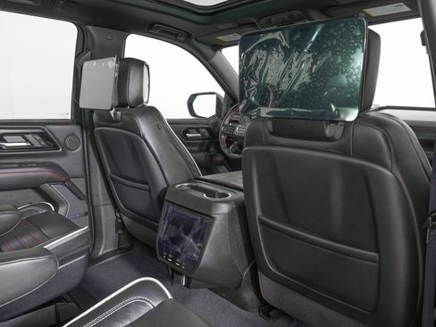 Used 2026 GMC Yukon XL AT4 Ultimate image 12