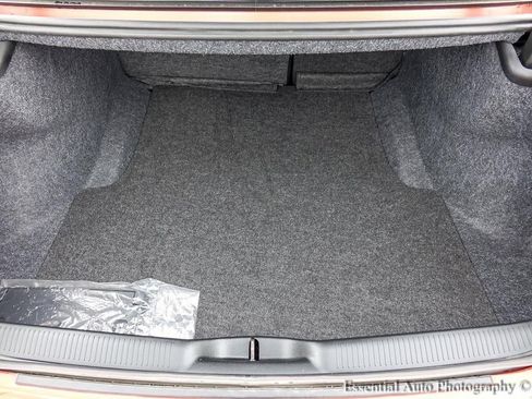 Used 2022 Dodge Charger Scat Pack RWD image 21