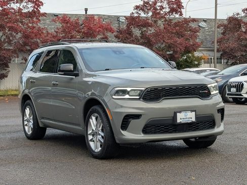 Used 2024 Dodge Durango GT image 7