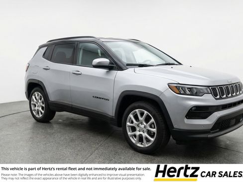 Used 2025 Jeep Compass Limited AWD/4WD image 1