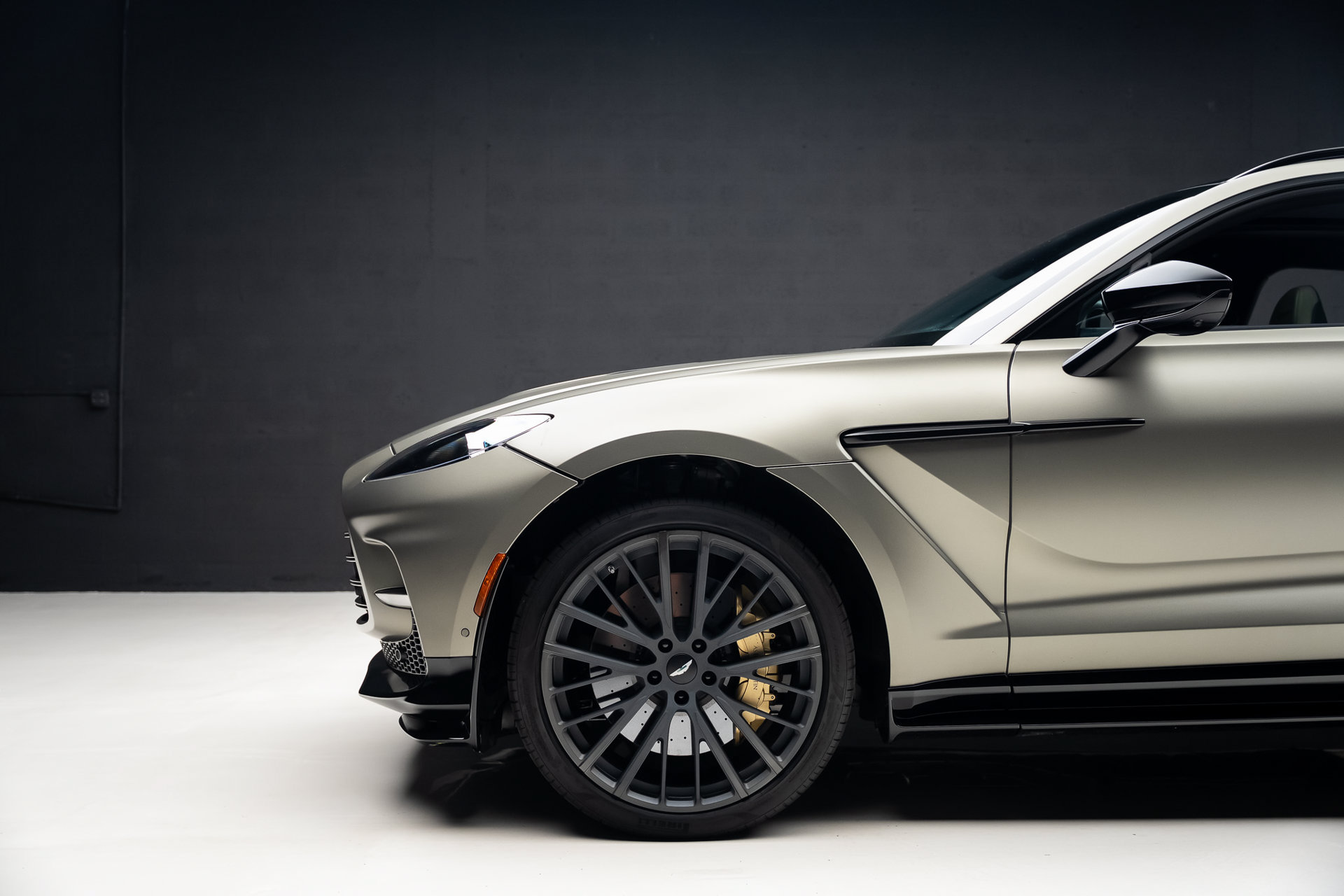 Used 2023 Aston Martin DBX 707 AWD/4WD image 18