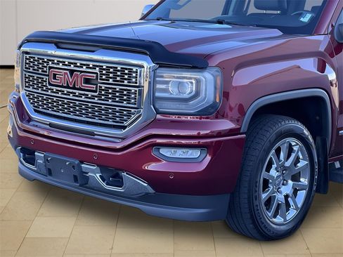 Used 2016 GMC Sierra 1500 Denali image 40