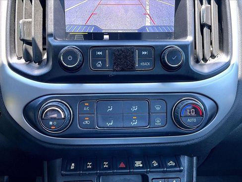 Used 2021 Chevrolet Colorado ZR2 AWD/4WD image 18