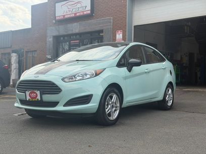 Used 2017 Ford Fiesta SE