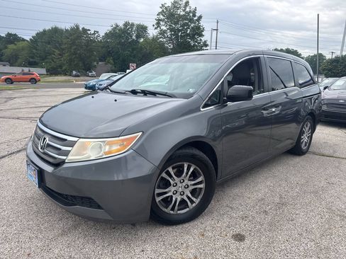 Used 2011 Honda Odyssey EX image 3