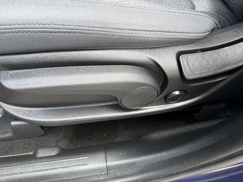 Used 2021 Hyundai Santa Fe SE FWD image 19