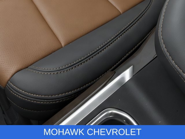 Used 2026 Chevrolet Silverado 1500 High Country AWD/4WD image 18