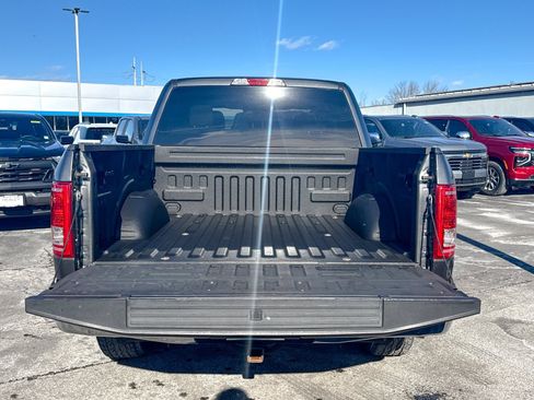 Used 2015 Ford F150 XLT w/ Equipment Group 301A Mid image 11