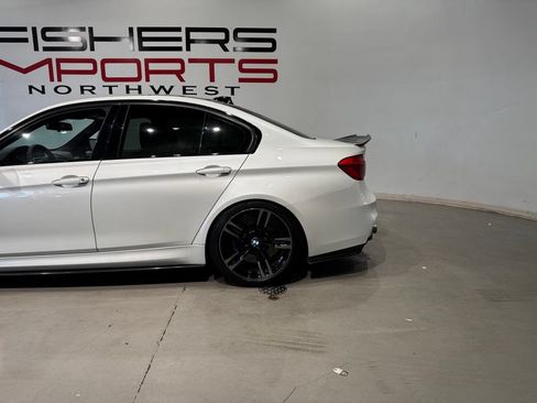 Used 2017 BMW M3 w/ Premium Package RWD image 3