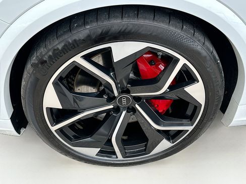 Used 2024 Audi RS Q8 w/ Black Optic Package AWD/4WD image 35
