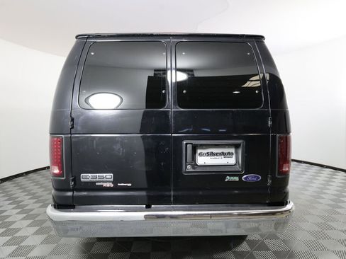 Used 2014 Ford E-150 and Econoline 150 w/ Power Group image 3