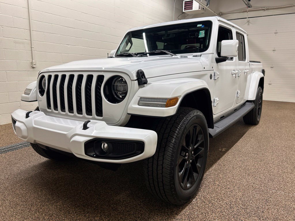 Used 2021 Jeep Gladiator Overland AWD/4WD image 6