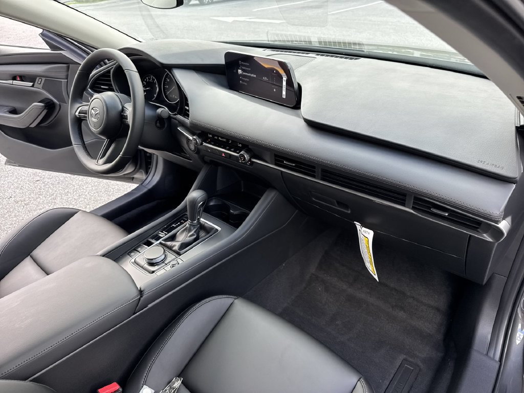 New 2026 MAZDA MAZDA3 2.5 S Sedan w/ Preferred Pkg FWD image 32