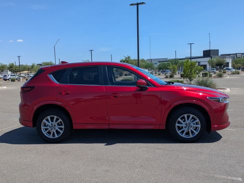 Used 2025 MAZDA CX-5 AWD 2.5 S w/ Select Package image 6