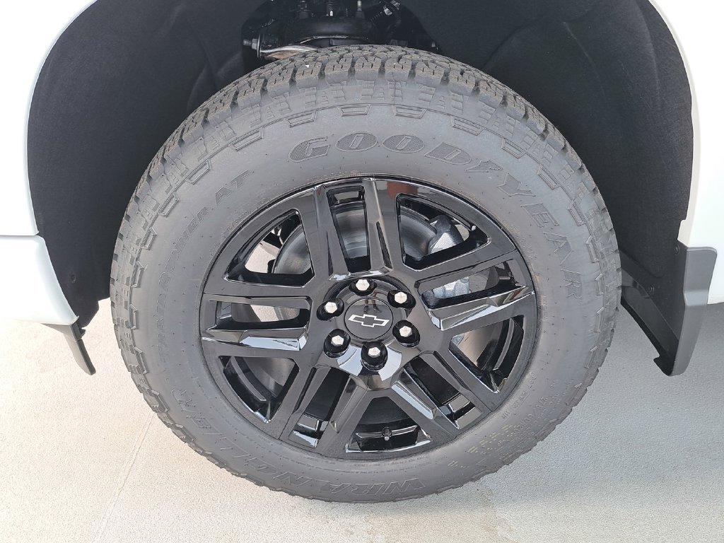 New 2026 Chevrolet Silverado 1500 RST w/ RST Select Package AWD/4WD image 16