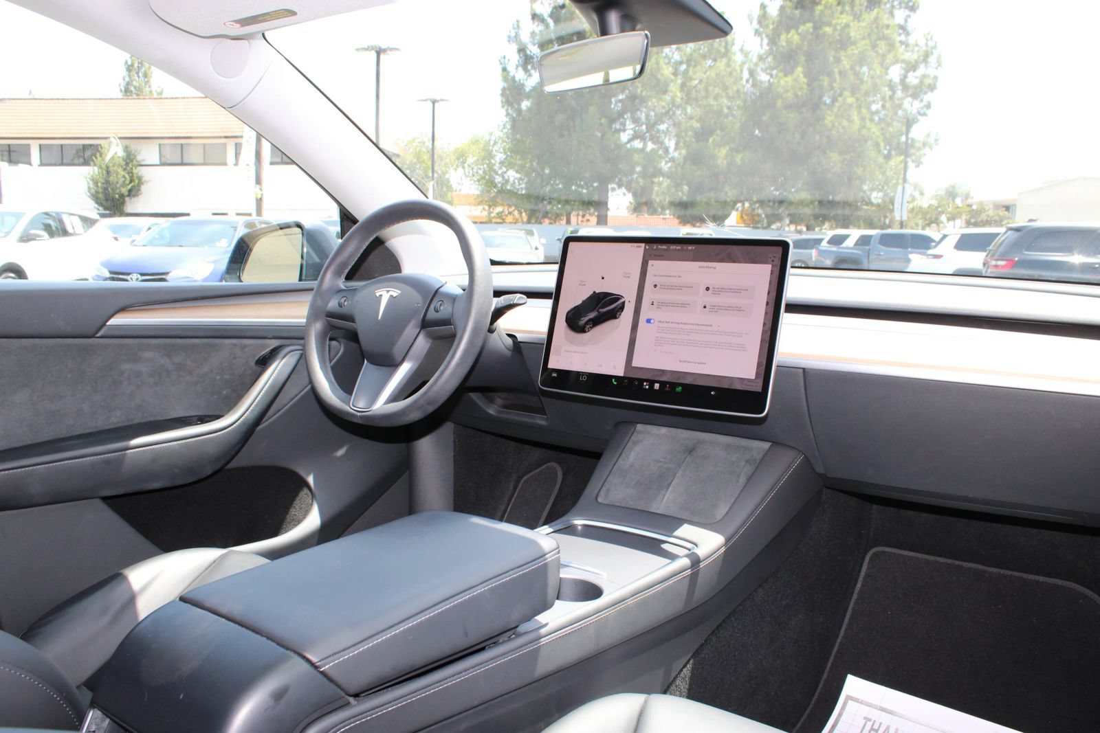 Used 2023 Tesla Model Y Long Range AWD/4WD image 17