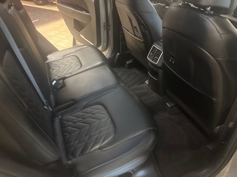 Used 2023 Kia Sportage X-Line w/ X-Line Premium Package AWD/4WD image 38