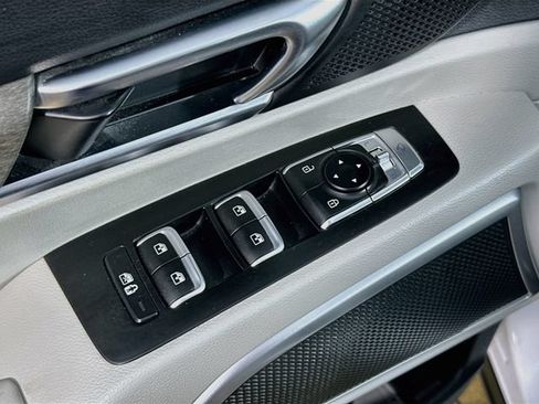 Used 2021 Kia Telluride EX w/ EX Premium Package AWD/4WD image 18
