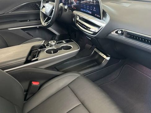Certified 2024 Cadillac Lyriq Sport AWD/4WD image 16