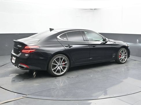 Used 2025 Genesis G70 2.5T AWD/4WD image 3