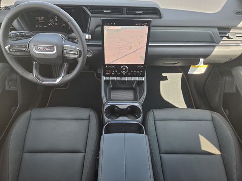 New 2026 GMC Terrain AT4 w/ Convenience Package III image 18