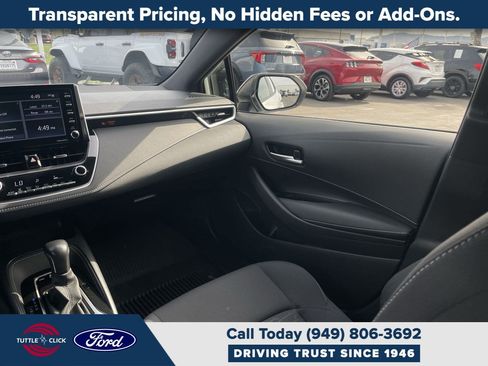 Used 2020 Toyota Corolla SE FWD image 3