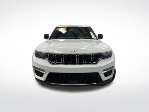 Used 2024 Jeep Grand Cherokee Limited w/ Trailer Tow Package image 11