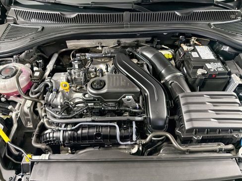Used 2022 Volkswagen Jetta SE FWD image 28