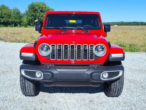 Used 2025 Jeep Wrangler Unlimited Sahara w/ Safety Group AWD/4WD image 14