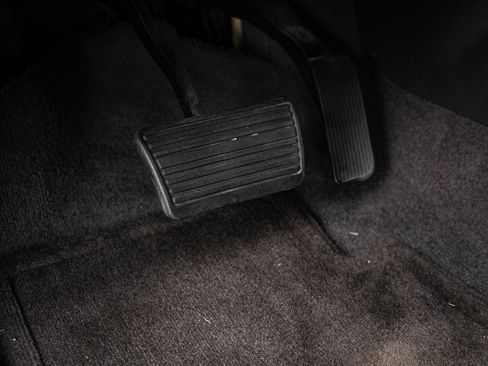 Used 2016 Chevrolet Silverado 2500 High Country w/ Duramax Plus Package image 16