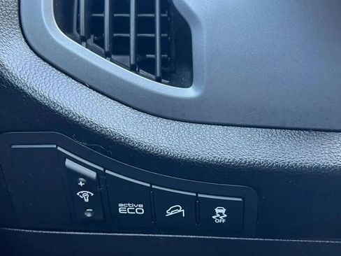 Used 2015 Kia Sportage LX image 25