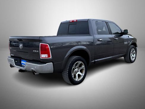 Used 2017 RAM 1500 Laramie w/ Convenience Group image 5